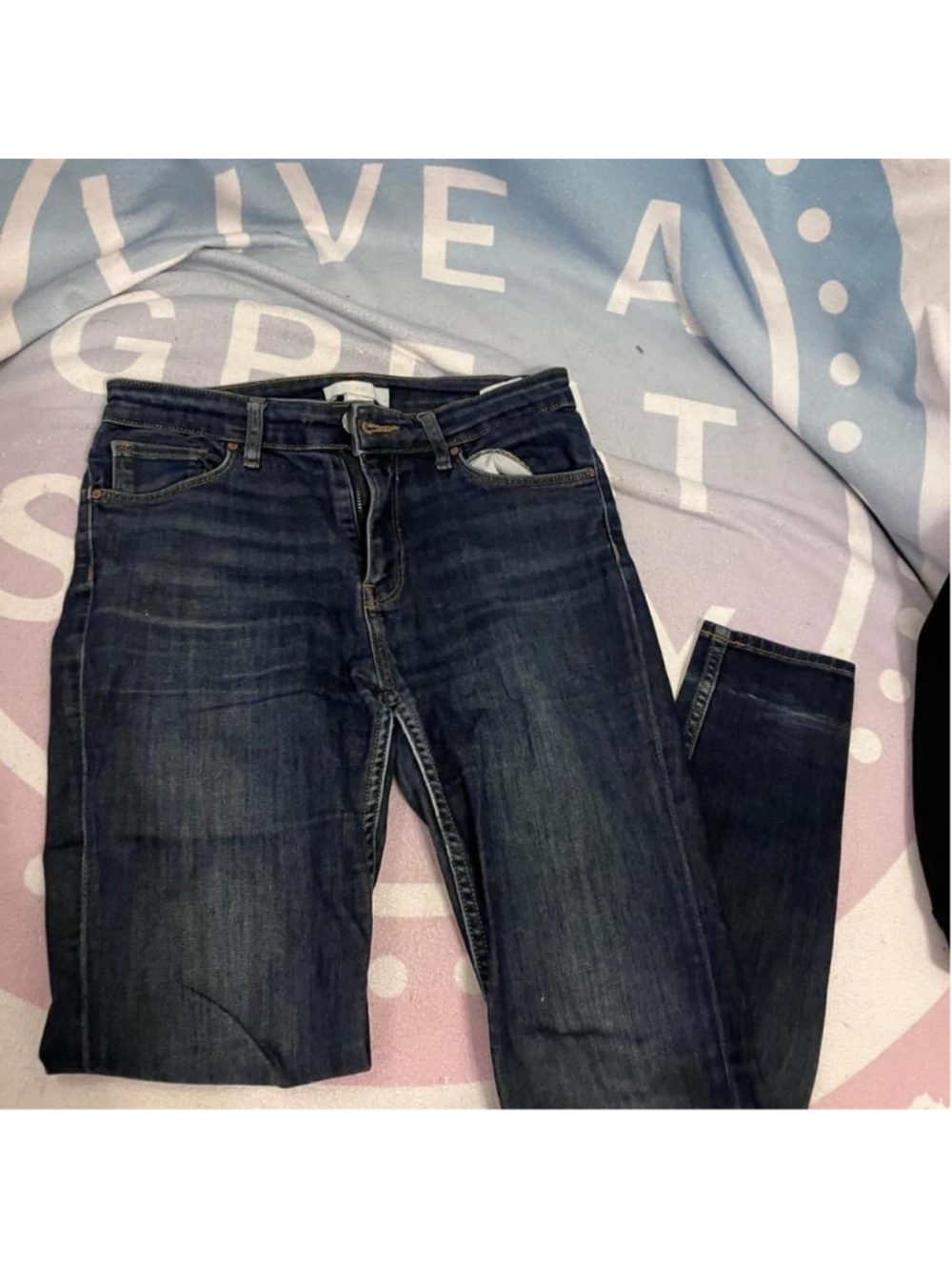 Y2K Classic Dark Wash H&M Skinny Jeans (Size 4)